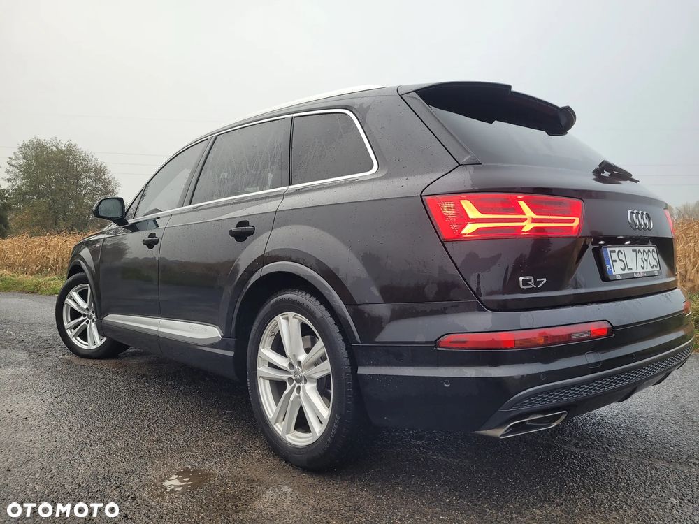Audi Q7 - 3