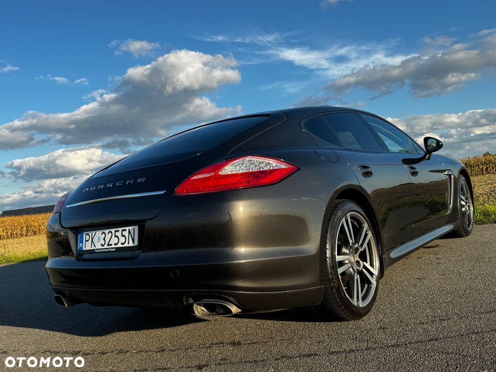 Porsche Panamera Diesel - 35