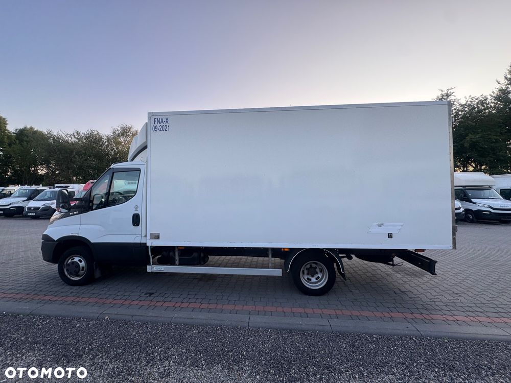Iveco DAILY 35C15 50C15 50C17 35C14 35C15 35C17 35C18 70C17 72C15 70C18 Chłodnia Mroźnia carrier xarios 8 euro palet - 5
