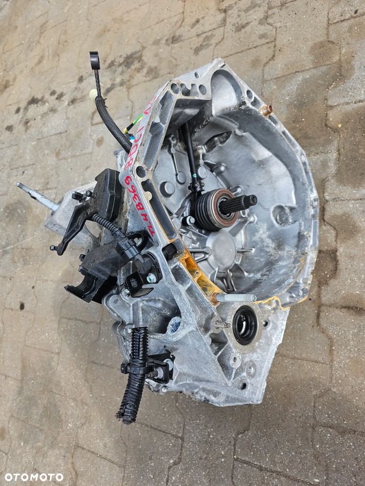 Skrzynia biegów Mercedes Citan  1.5 blue dci TL4B369 - 4