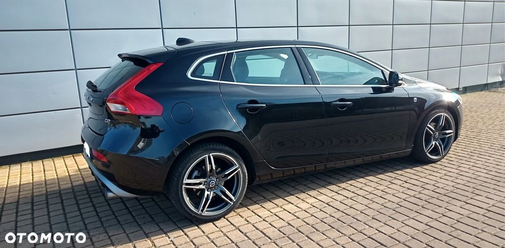 Volvo V40 D2 Drive-E Ocean Race - 9