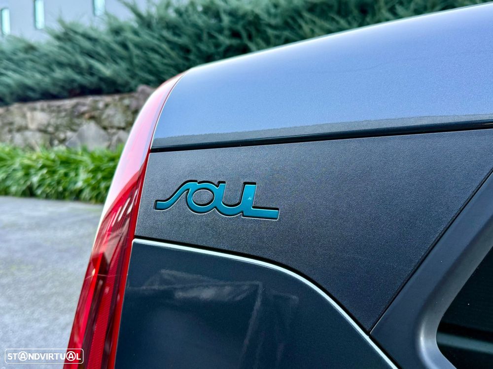 Kia e-Soul 64kWh - 10
