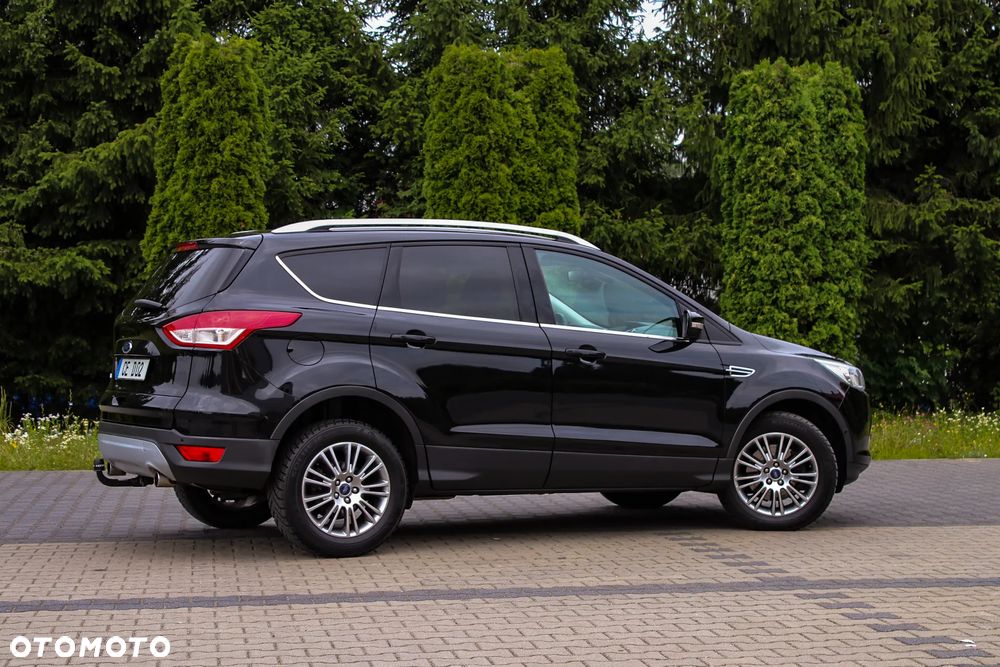 Ford Kuga 2.0 TDCi 2x4 Titanium - 6
