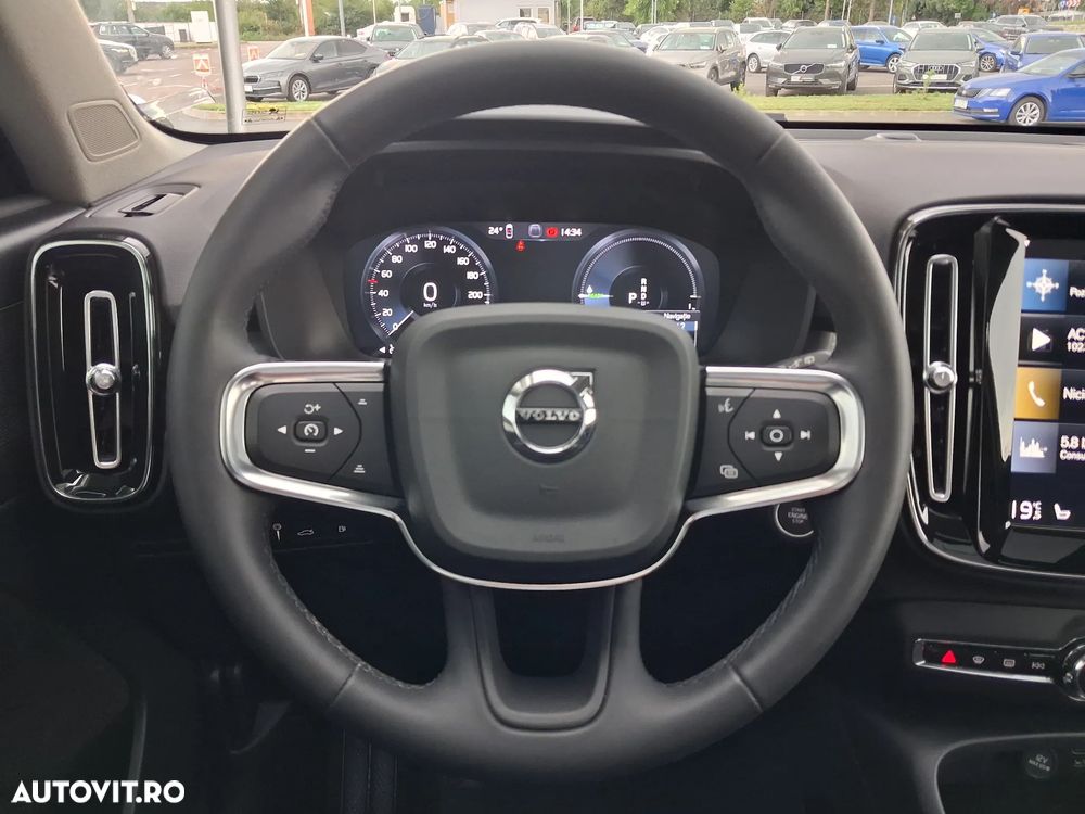Volvo XC 40 Recharge T5 Twin Engine AT7 Inscription Expression - 16