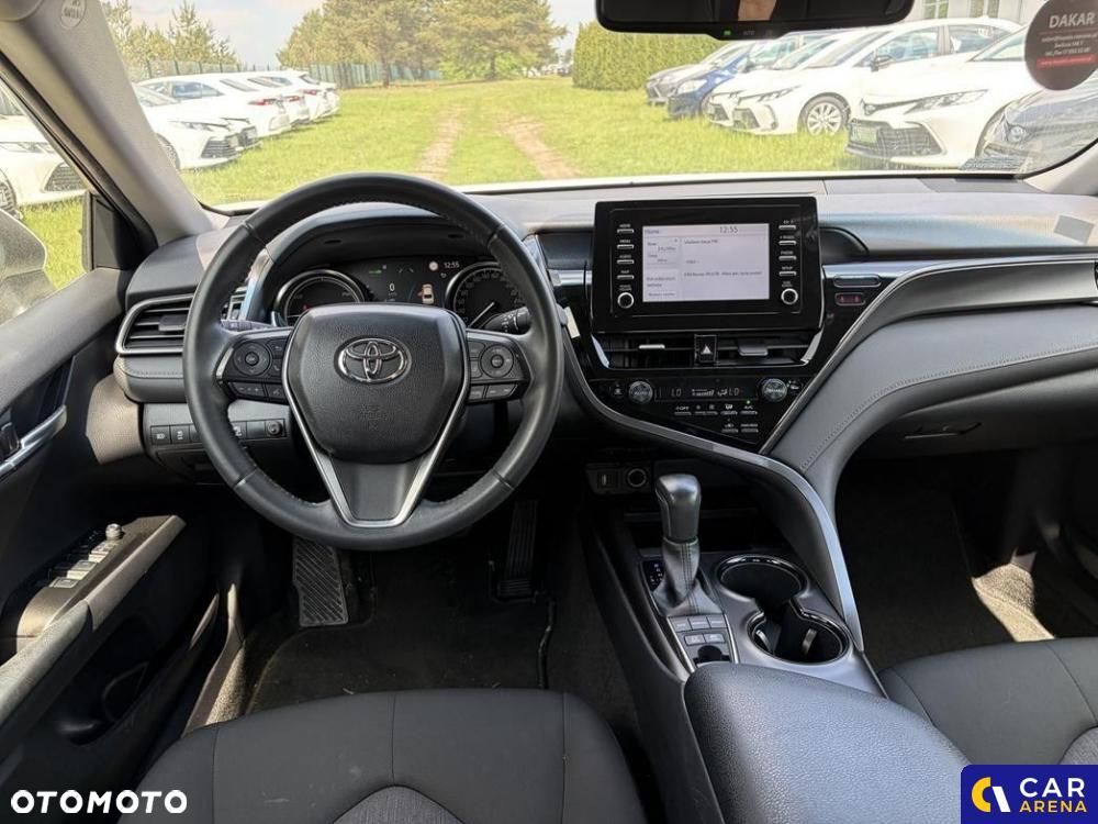 Toyota Camry - 15
