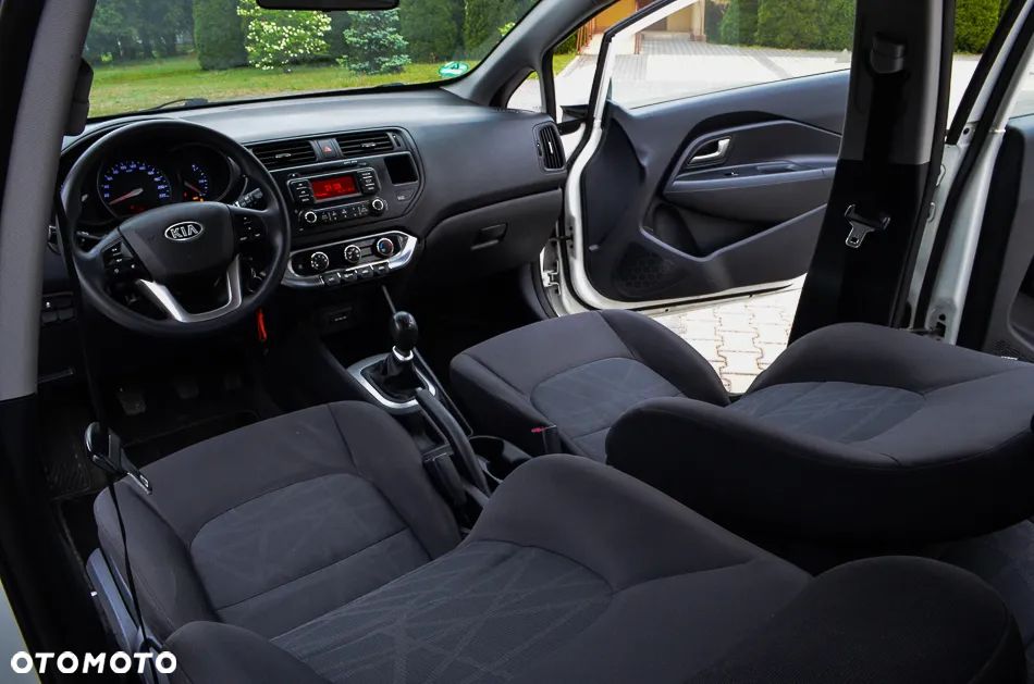 Kia Rio 1.4 Spirit - 23