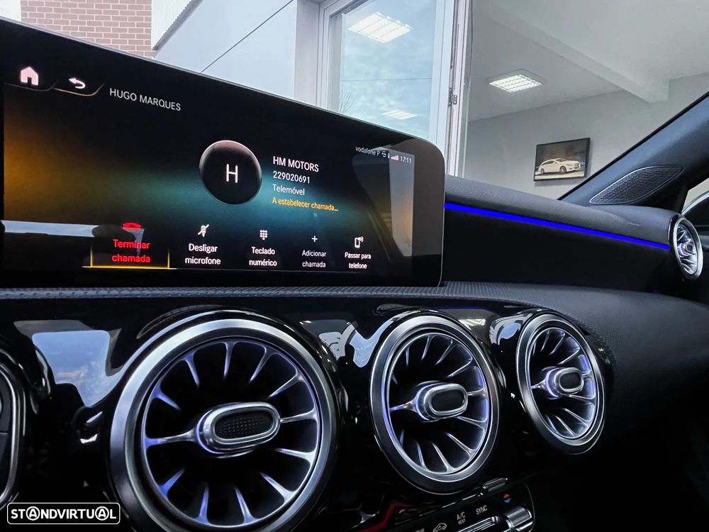 Mercedes-Benz A 200 AMG Line - 19