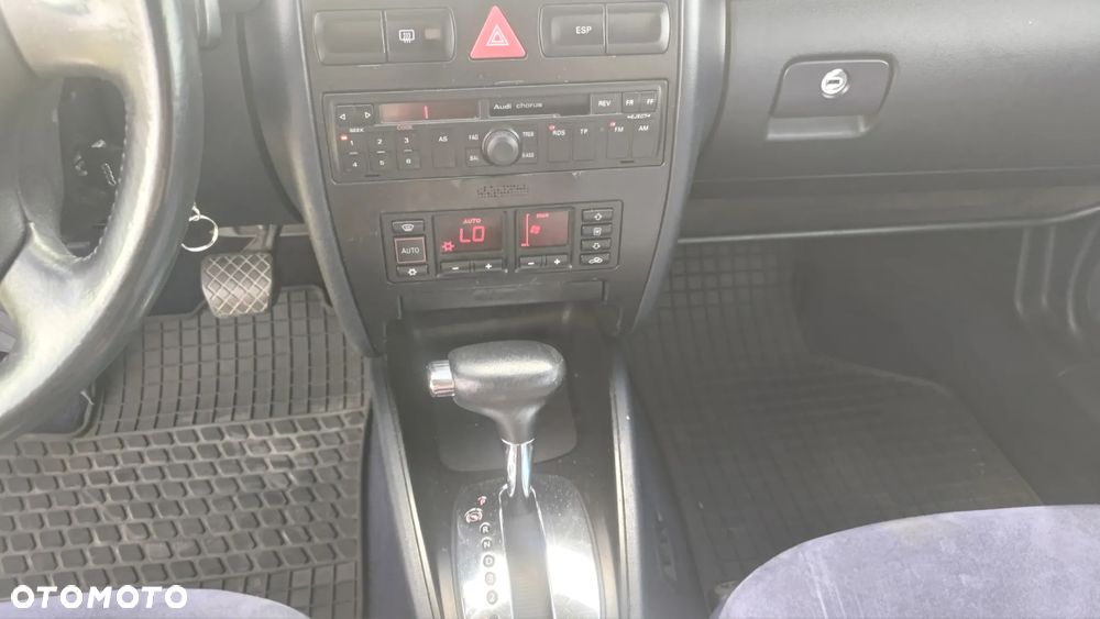 Audi A3 3-drzwiowe - 16