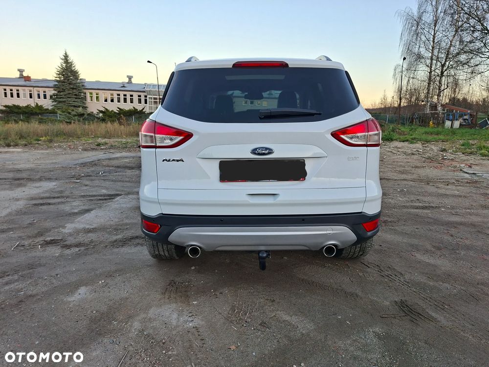 Ford Kuga - 12
