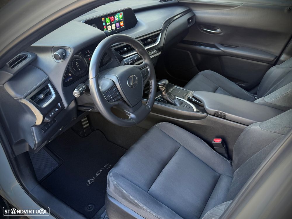 Lexus UX 250h Premium - 7