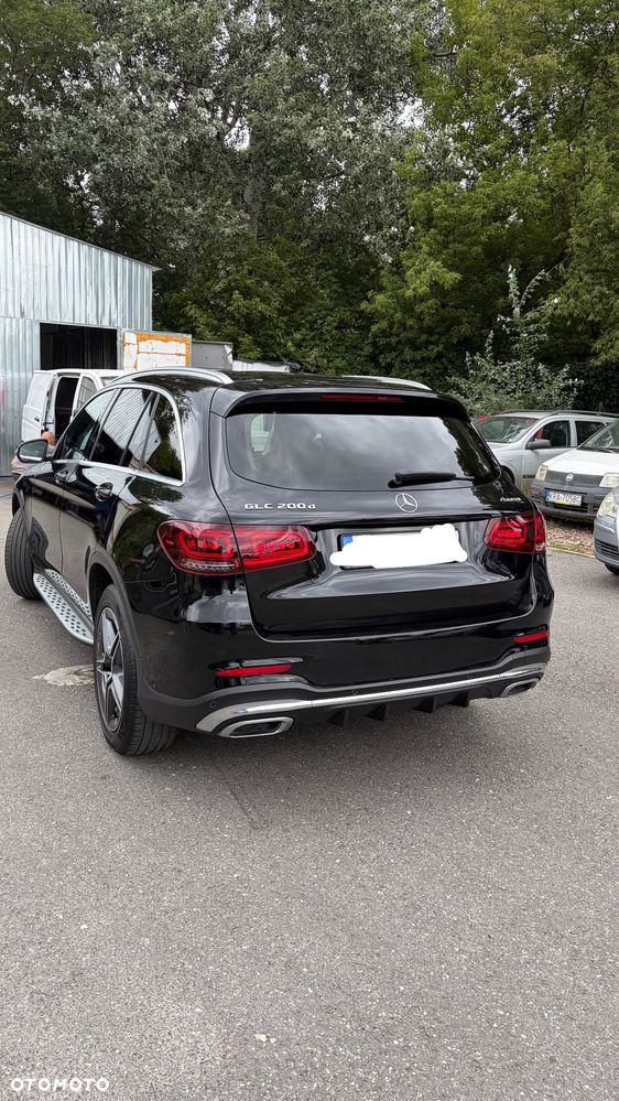 Mercedes-Benz GLC 200 d 4-Matic - 4
