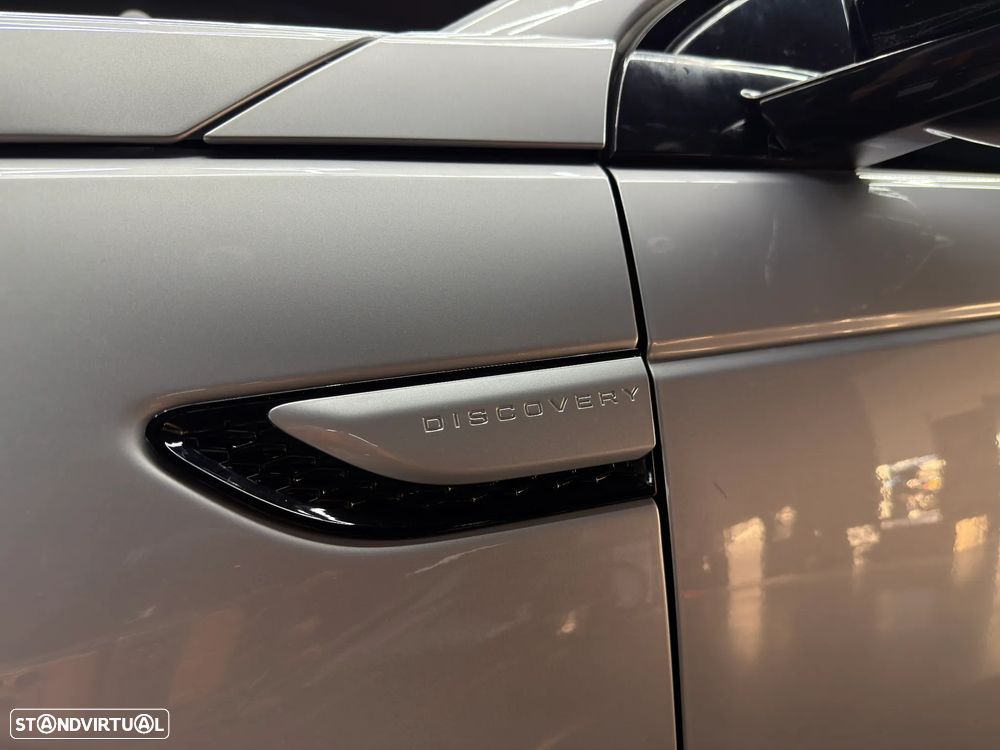 Land Rover Discovery Sport - 8