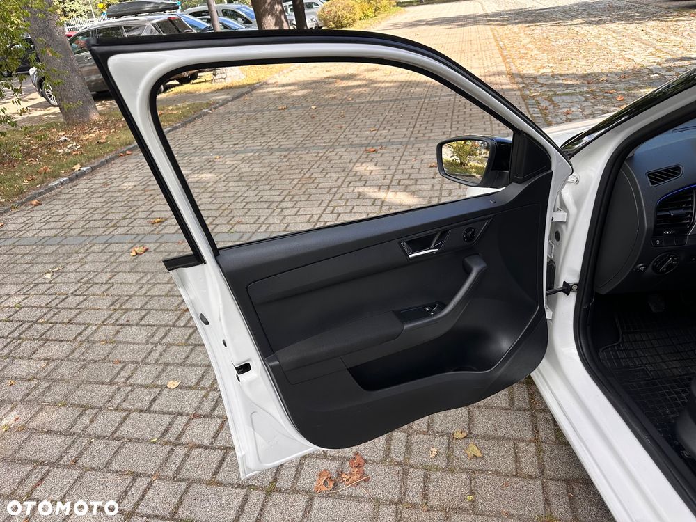 Skoda Fabia 1.0 MPI Active - 13