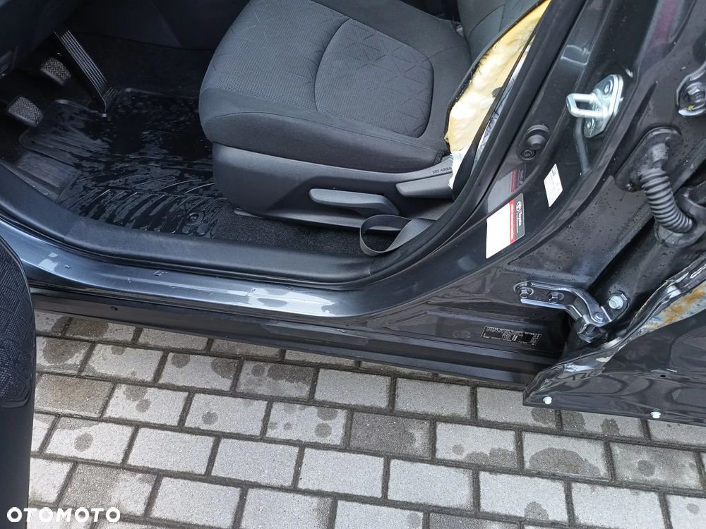 Toyota RAV4 - 31