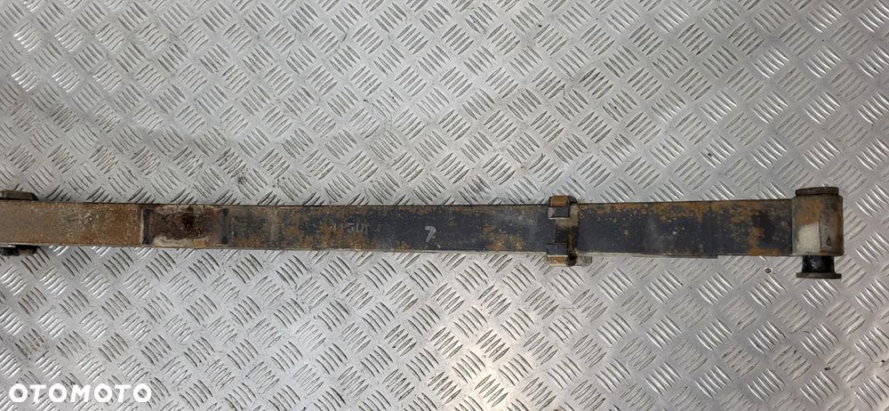 Mitsubishi L200 V Resor Tył - 9