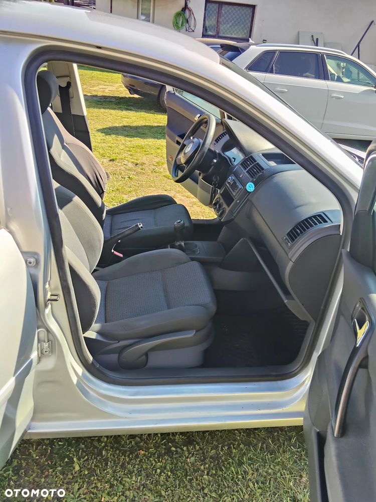 Volkswagen Polo 1.4 - 9