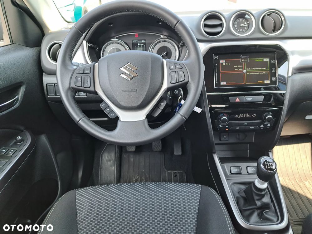 Suzuki Vitara 1.4 Boosterjet SHVS Premium 2WD - 7