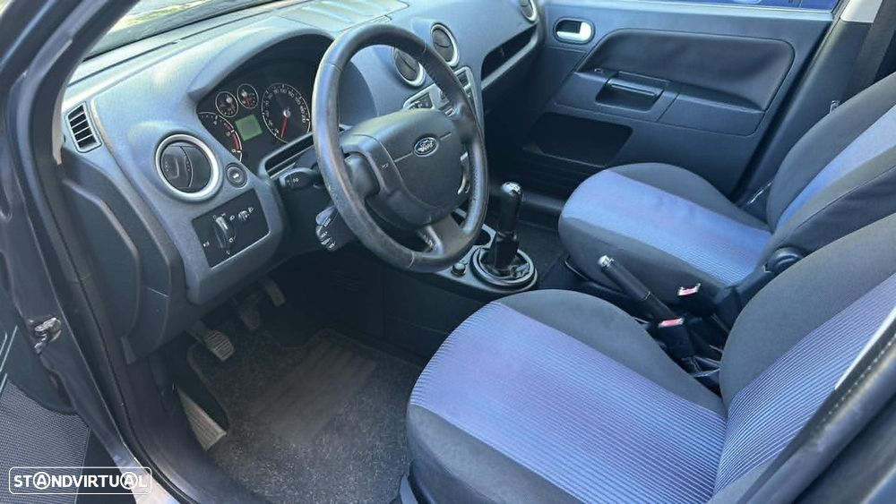 Ford Fusion 1.4 TDCI Trend - 9