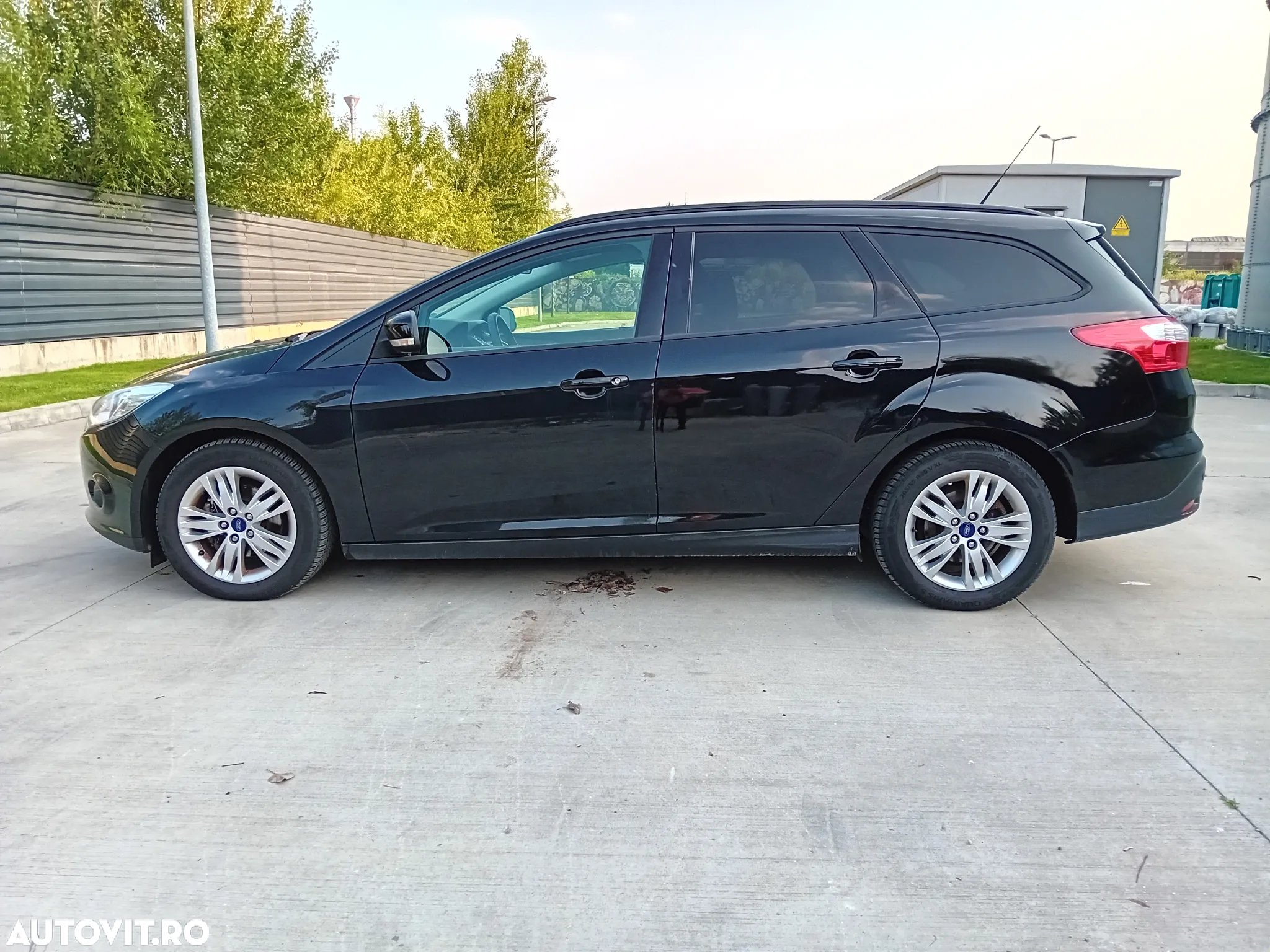Ford Focus 1.0 EcoBoost Active Business - 17
