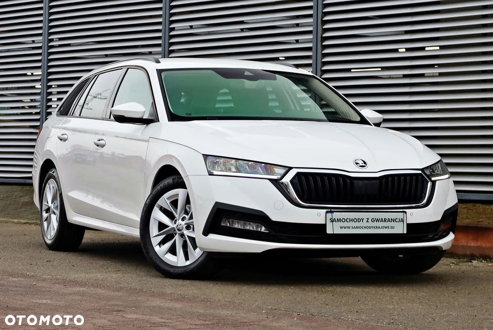 Skoda Octavia 2.0 TDI Ambition DSG - 1