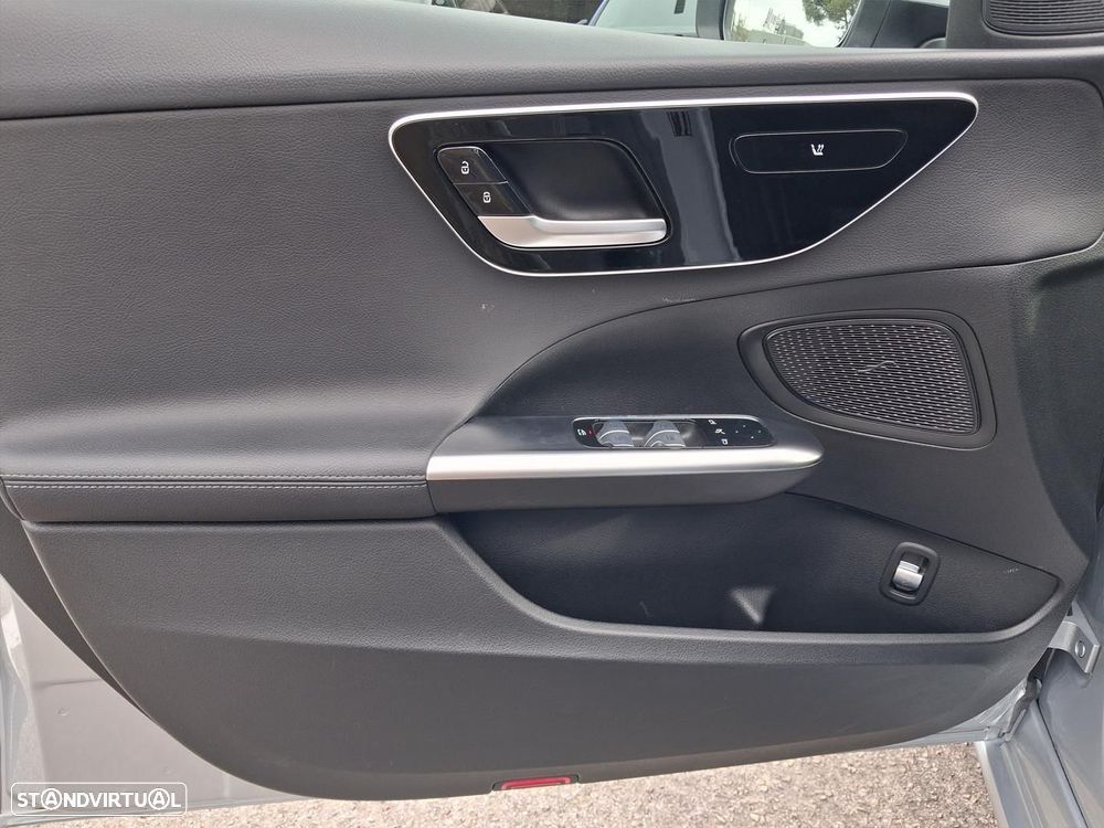 Mercedes-Benz C 220 d Avantgarde - 8