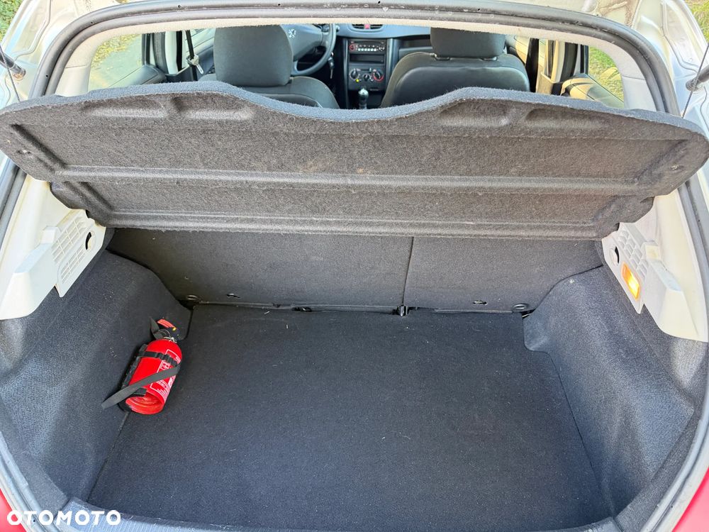 Peugeot 207 - 9