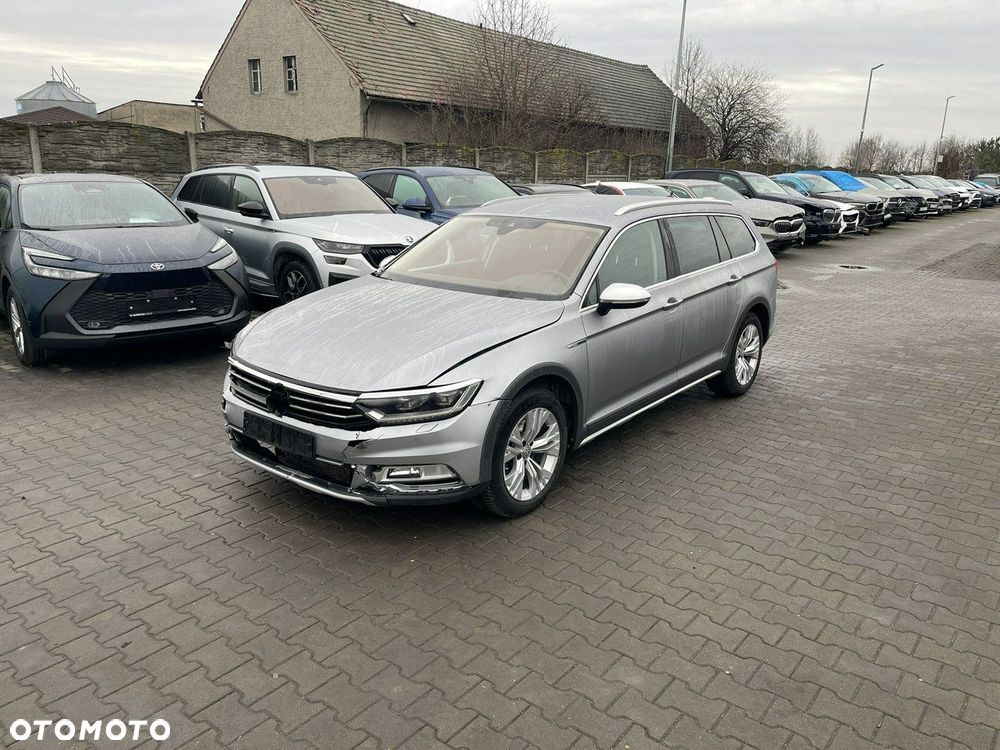 Volkswagen Passat Alltrack 2.0 TDI SCR DSG 4Motion - 5