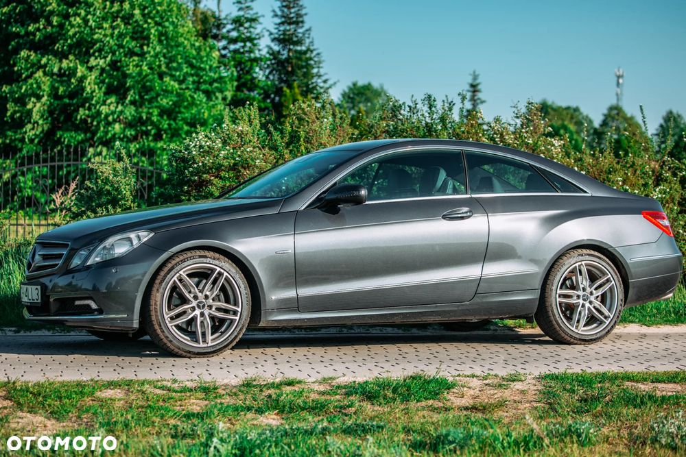 Mercedes-Benz Klasa E 350 CDI BlueEff - 2