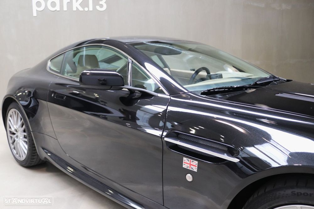 Aston Martin Vantage Coupe V8 Sportshift - 16