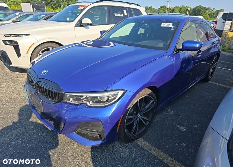BMW Seria 3 330i xDrive M Sport - 1