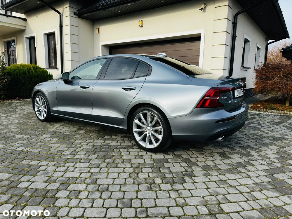 Volvo S60 ver-t6-awd-momentum-pro - 6