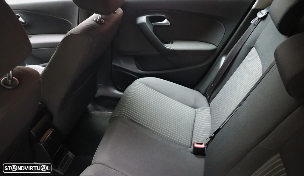 VW Polo 1.6 TDI Highline - 8