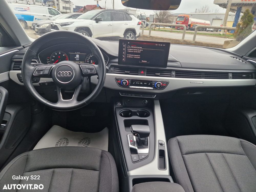 Audi A4 2.0 40 TFSI quattro S tronic MHEV Basic - 11