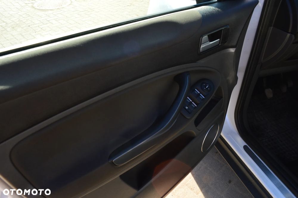 Ford Kuga 2.0 TDCi 4WD Titanium - 18