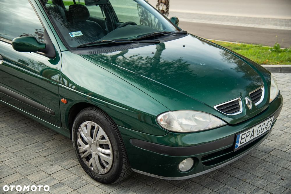 Renault Megane - 21