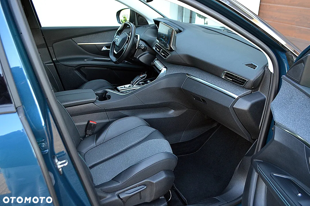 Peugeot 3008 BlueHDi 130 Stop & Start EAT8 Allure - 24