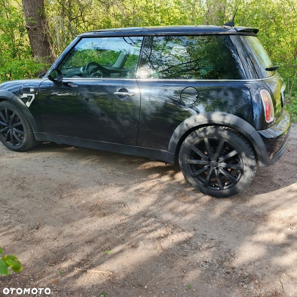 MINI ONE Seven - 4