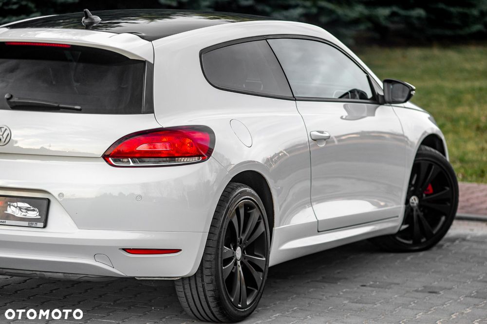 Volkswagen Scirocco - 8