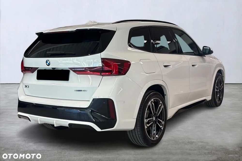 BMW X1 sDrive18i sport - 7