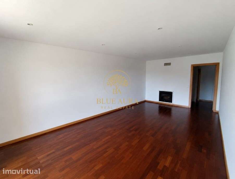 T2+1 Senhora da Hora, com lugar de garagem e arrumo. - Grande imagem: 2/17