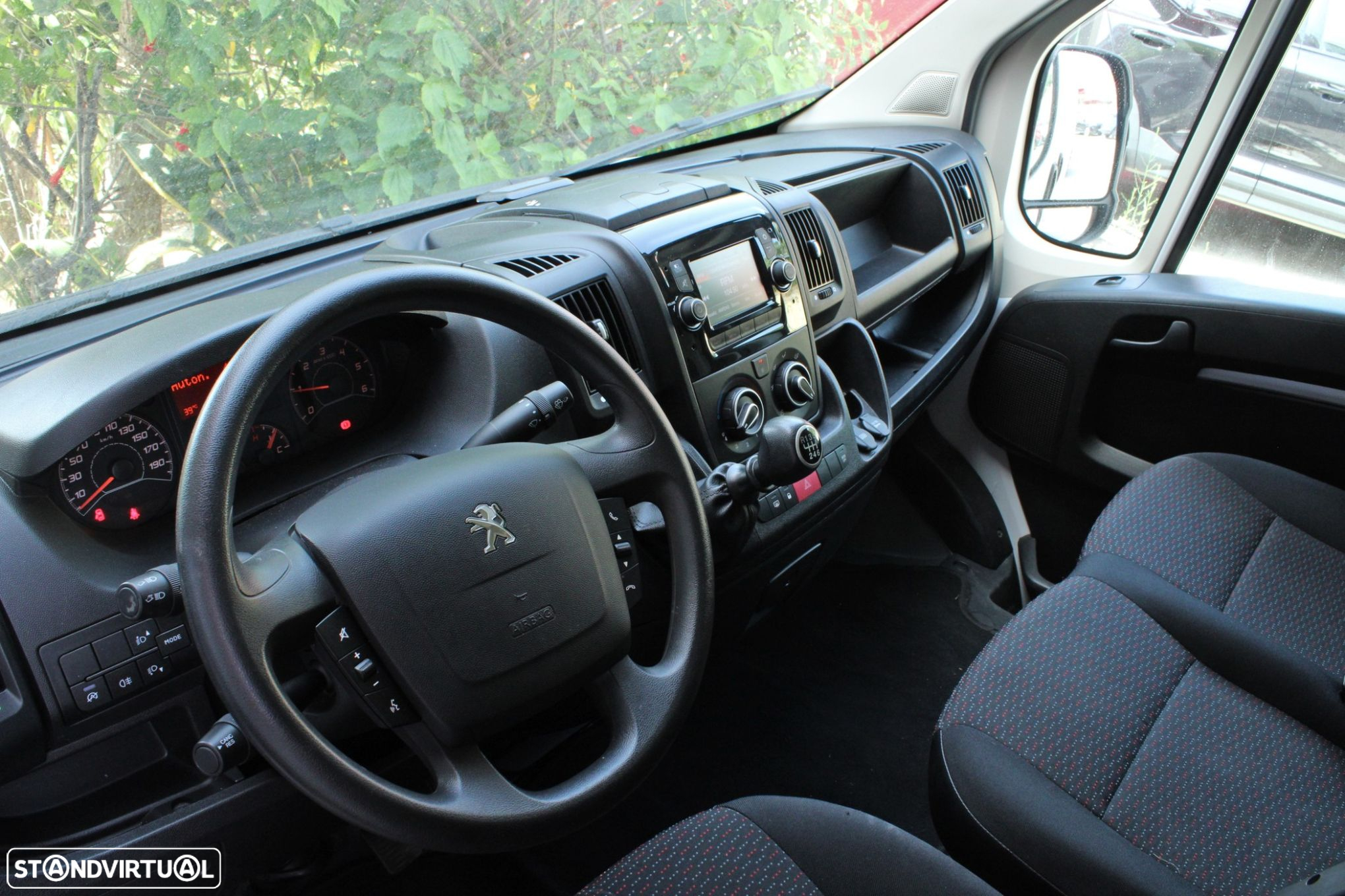 Peugeot Boxer 2.2 BlueHDi 335 L3 CD - 5
