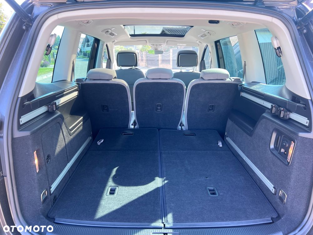 Volkswagen Sharan 2.0 TDI BMT Comfortline DSG - 11