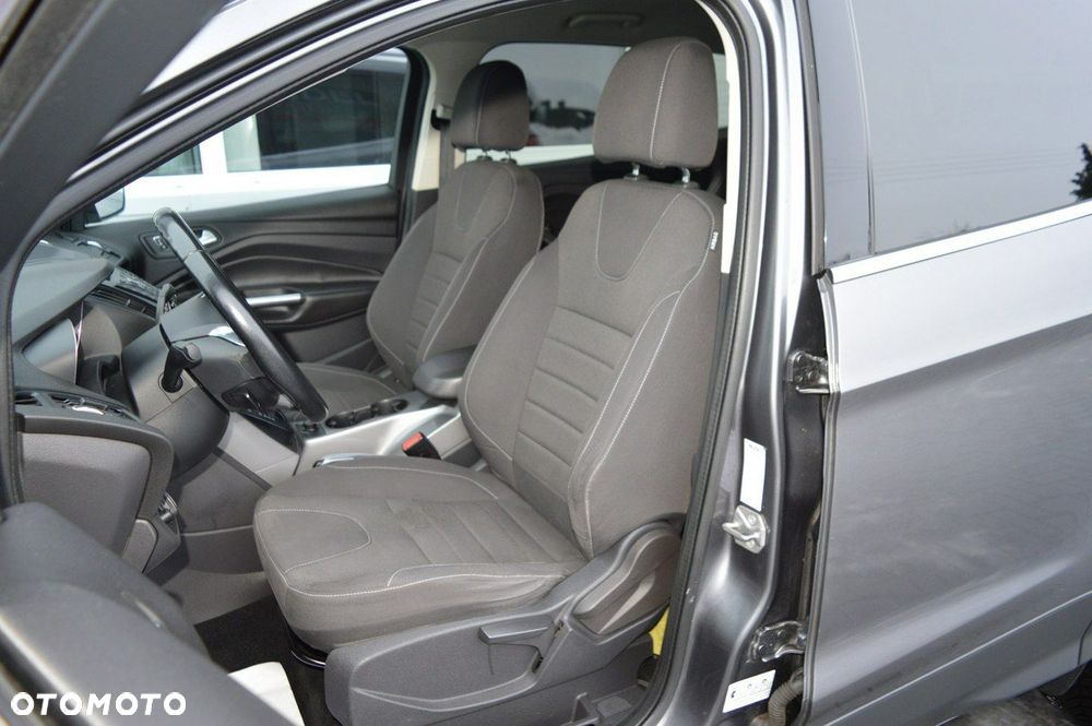 Ford Kuga - 18