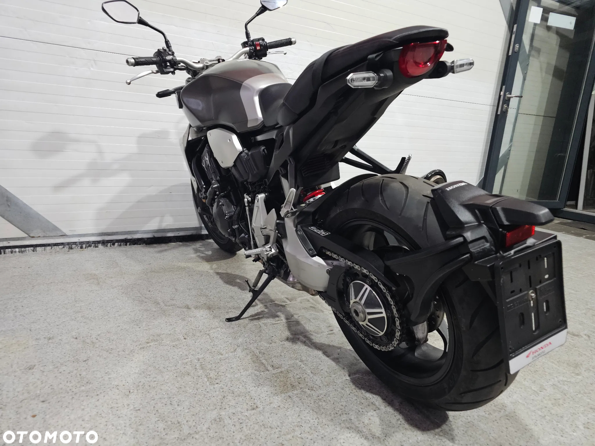 Honda CB - 17