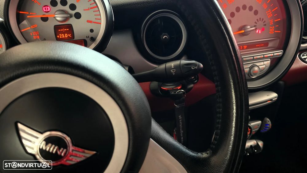 MINI Cabrio Cooper - 22
