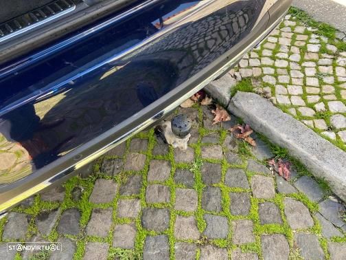 Mercedes-Benz GLC 250 d 4Matic 9G-TRONIC AMG Line - 8