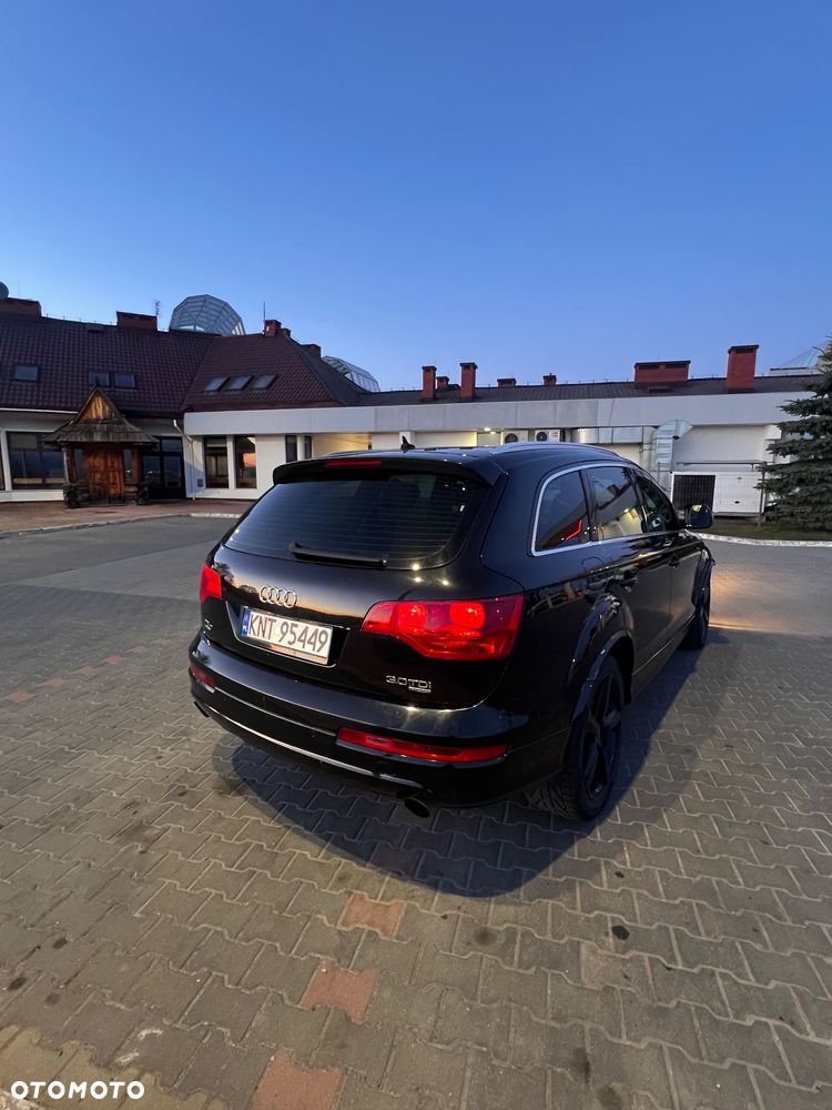 Audi Q7 3.0 TDI Quattro Tiptronic - 4