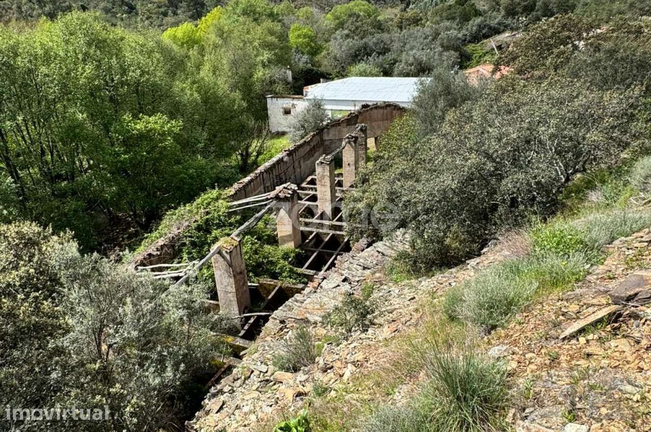 ANTIGO LAGAR JUNTO AO RIO — PROJETO DE TURISMO DE NATUREZA PORTALEG... - Grande imagem: 5/20
