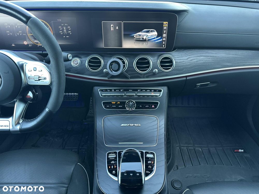 Mercedes-Benz Klasa E - 17