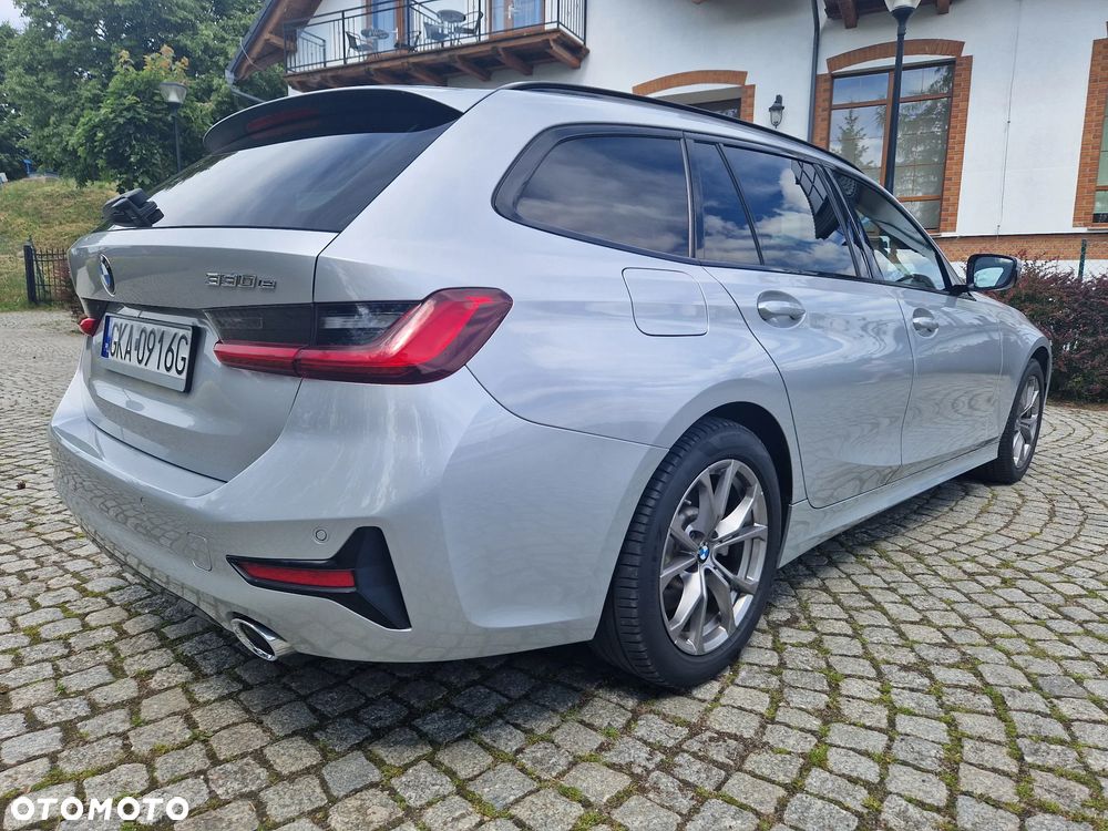 BMW Seria 3 330e xDrive - 10